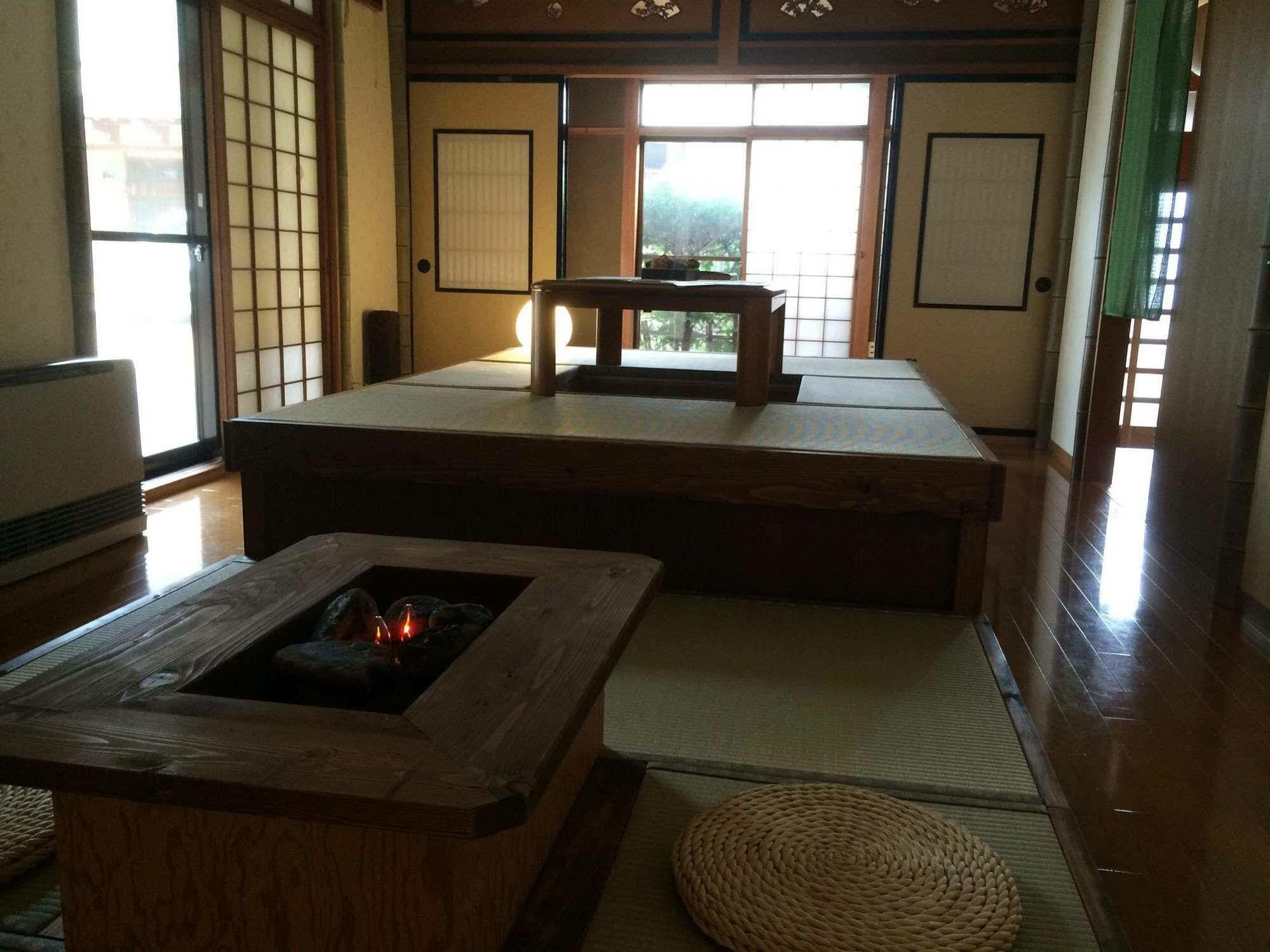 Hotel Takayama Ninja House Exterior foto